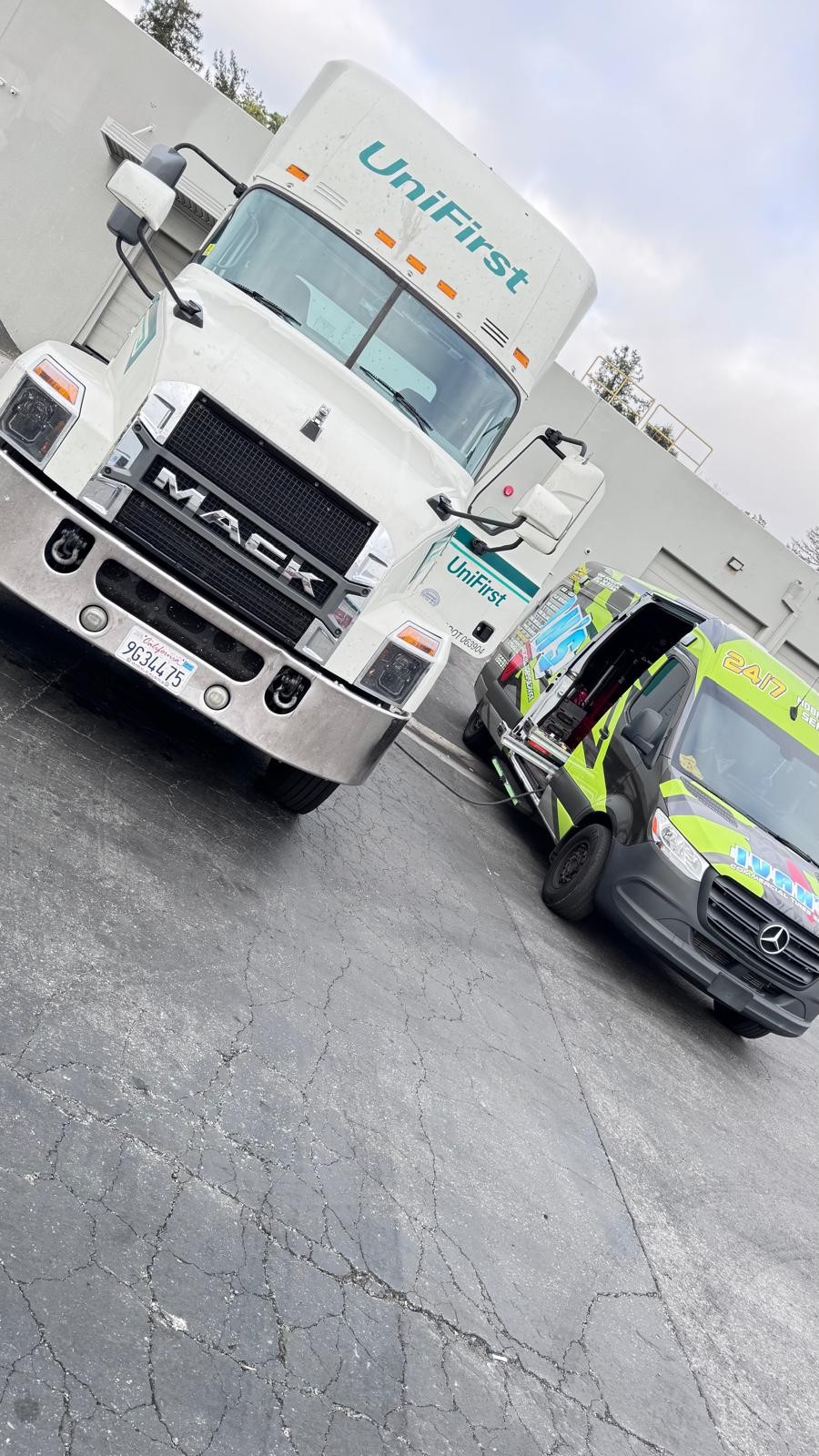 IVAN'S COMMERCIAL TIRES SERVICE · Gallery #21