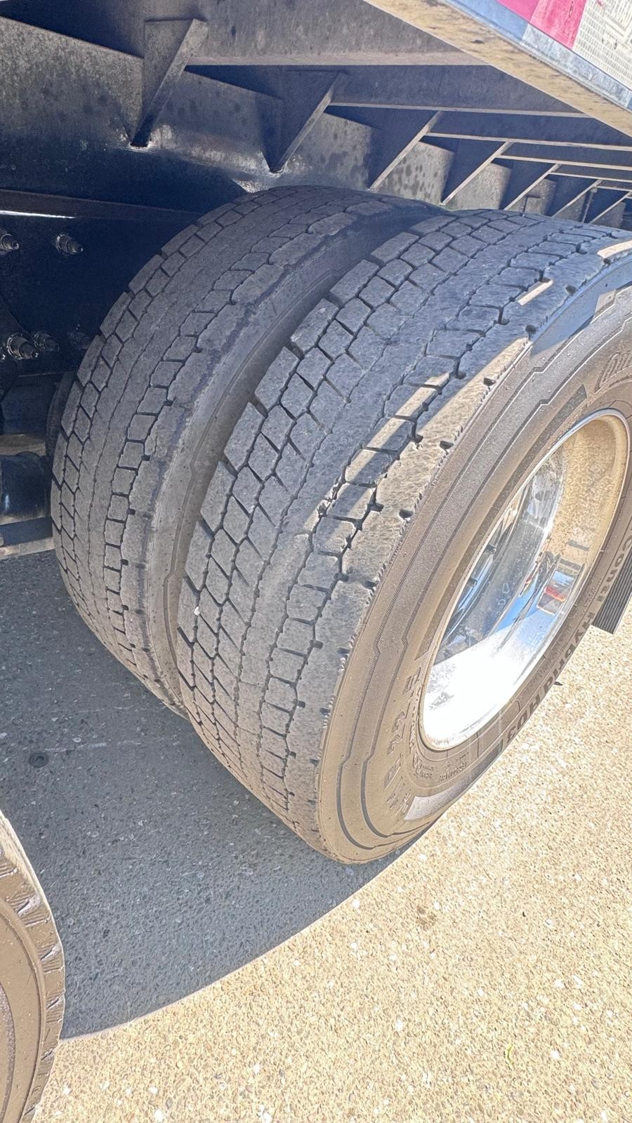 IVAN'S COMMERCIAL TIRES SERVICE · Gallery #98